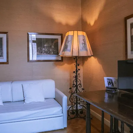 Il Castello Di San Gaudenzio