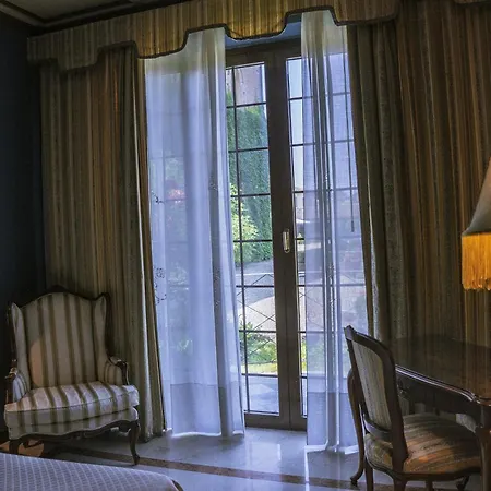 Il Castello Di San Gaudenzio מלון 4*