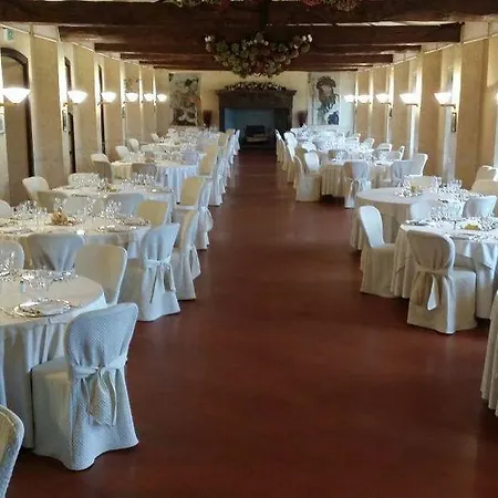 Il Castello Di San Gaudenzio Hotel